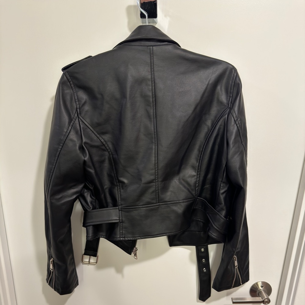 Black Faux leather / pleather moto jacket size small - Picture 4 of 4
